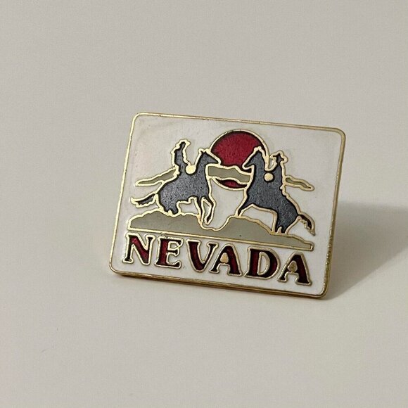 Vintage Nevada Pin Cowboys Horses - Picture 10 of 10